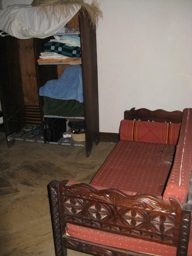 Kiloran Funzi House Bed & Breakfast Exterior photo