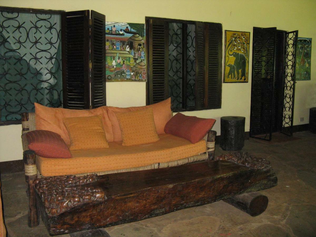 Kiloran Funzi House Bed & Breakfast Exterior photo