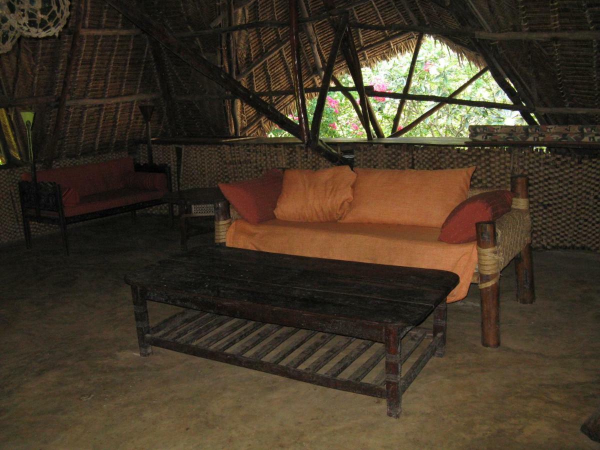 Kiloran Funzi House Bed & Breakfast Exterior photo